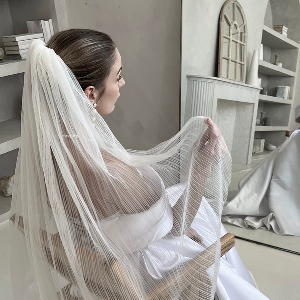 Wedding Light Ivory Pleated corrugated Veil | Bride short fingertip Veil| Ceremony Statement Veil | Wedding simple Minimalist Modern Veil