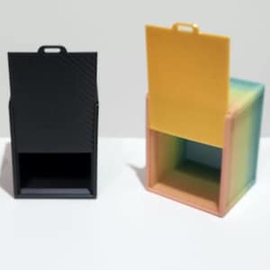 Caja de barajas TCG con 100 cartas con funda doble