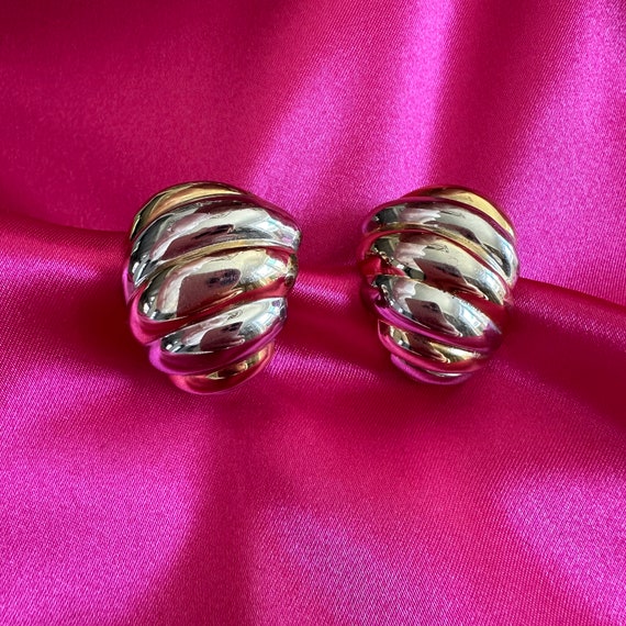 Vintage Two-Tone Clip Earrings (Heavy) - image 3