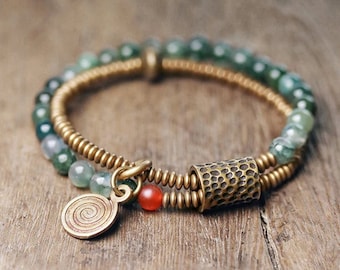 Handmade Retro Copper Cuff Bracelet with Red Jasper & African Green Beads - Unisex Vintage-Inspired Jewelry
