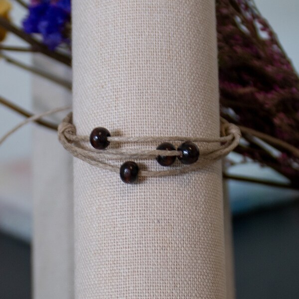 Hemp bracelet - Handmade hemp bracelet  - Handmade anklet - Friendship bracelets - Wood beaded bracelet - Bracelet gift - Boho Bracelet