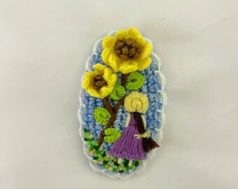 Handcrafted Crocheted Hair Clips with Heavy Embroidery - Adorable Cartoon Creations for Your Tresses