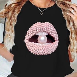 Pearls Grillz Lips Boxy Cotton Shirt, Trendy Hoodie, Y2k Tee, fashion Sweatshirt, Streetwear, Unisex, Men, Women Tee