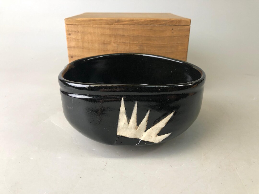 Y7482 CHAWAN Seto-ware Black Bowl Signed Box Japan Antique Tea