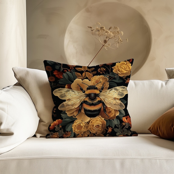 William Morris Bumble Bee Pillow with insert, William morris Honey Bee Pillow , William Morris Pillow, Cottagecore, Pee Pillow