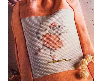 Mouse Ballet Bag Sewing and Cross Stitch Pattern PDF – Vintage Drawstring Bag Design – Ballet Shoes Holder, Sports or Personal Treasures Bag