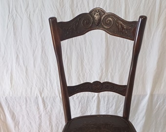 Sedia Thonet francese in legno curvato degli inizi del XX secolo