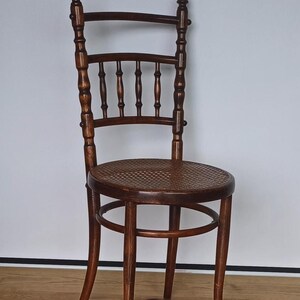 Bentwood Thonet chair nr. 28 from the early 20th century