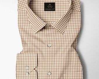 Camisa xadrez vichy branca e marrom frappé em algodão, modelagem regular.