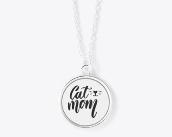 Cat Mom Circle Pendant Necklace