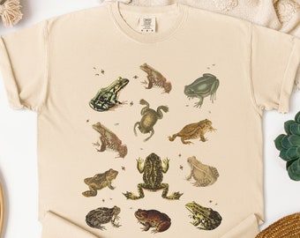 Vintage Frog and Toad Shirt -  Unique Retro Graphic Tee - Cute Goblincore TShirt - Oversized Comfort Colors TShirt - Cottagecore Gift