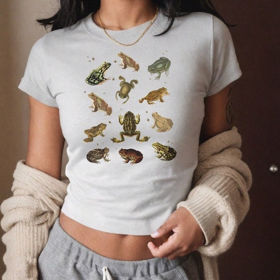 Quirky Vintage Frog and Toad Baby Tee:  Trendy 90s Crop Top with unique Retro Graphic for Teens or Woman as modern Cottagecore Gift