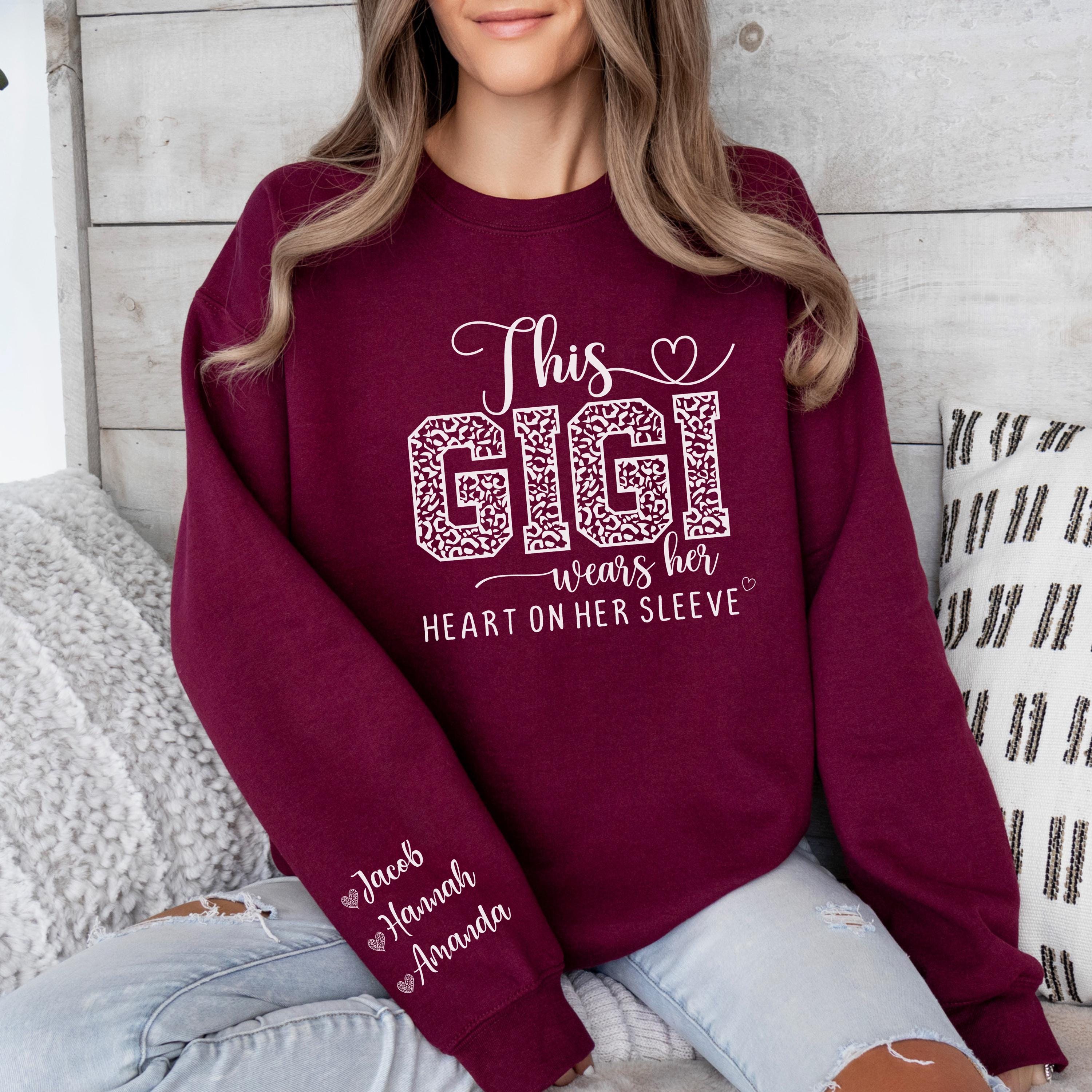 Personalized Gigi Sweatshirt – Custom Grandma Crewneck, Sweater