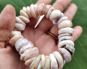 Hawaiian genuine Puka shell stretch bracelet 1.5-1.7 cm, gift for her, gift for him, Sea lover gift, unique gift, Hawaii gift, handmade gift