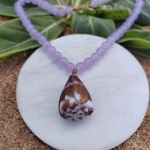 Collar ajustable hawaiano auténtico de concha de rata y piedra preciosa