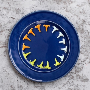 100 Stück Mini Puakenikeni Tonblumen - 3 Farben (Orange, Gelb, Weiß) - Perfekt für Lei Herstellung, Schmuck und Kunstprojekte