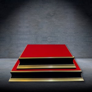 Elegant svart och guldfärgad bas för heliga föremål, träaltarbord - 5,2 cm högt, finns i olika storlekar eller kan anpassas
