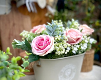 Luxus künstliche Rose Blumenkasten, Lebendige Saisonblumen, Frühlingsblumendekor, Schönes Laub, natürlich gestaltet