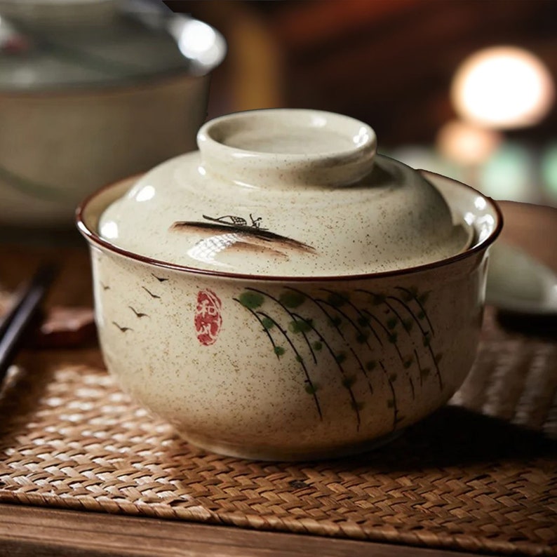 Retro Japanese Ramen Bowl Set: Handmade Ceramic Noodle Soup Bowl with Lid Large Capacity, Floral Design for Home & Restaurant image 3