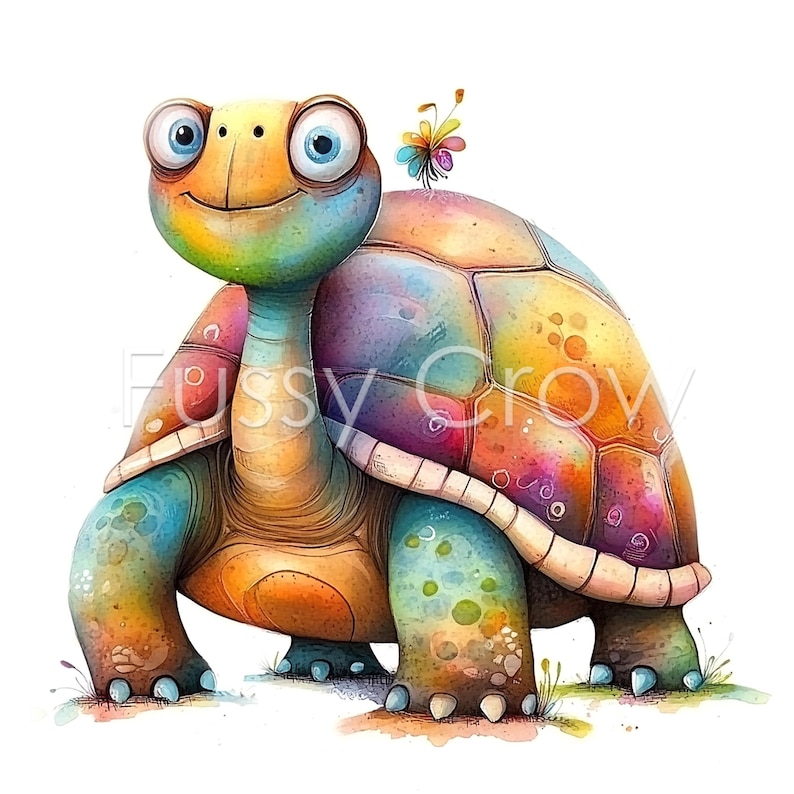 Op de afbeelding: Een kleurrijke cartoon schildpad met een felblauwe en groene schild en een kleine vlinder op zijn rug. De schildpad heeft een grote glimlach en grote blauwe ogen.