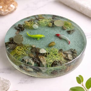 3D Resin Fish Pond Coaster: Nature-Inspired River Scene Paperweight