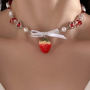 Korean Cute Red Strawberry Pendant Collar Necklace - Gothic Y2K Heart-Shaped - Imitation Pearl Chain Choker - Trend Jewelry