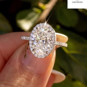 2.00 CT Oval Cut Moissanite Engagement Ring, Oval Halo Wedding Ring, 14K Solid Gold Ring Oval Cut Anniversary Gifts Proposal Rings for Women