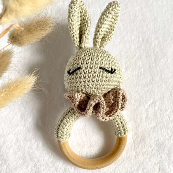 Hochet crochet lapin