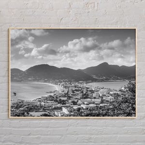 Impresión en blanco y negro de San Martín, arte mural de San Martín, póster de San Martín, fotografía de San Martín, decoración de San Martín, impresión caribeña