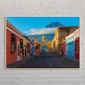 Real Photo, Antigua Guatemala Print, Antigua Guatemala Wall Art, Antigua Guatemala Poster, Antigua Guatemala Photo, Guatemala Poster