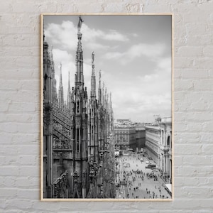 Noir et blanc, impression de Milan, art mural de Milan, affiche de Milan, photo de Milan, impression d'affiche de Milan, décoration murale de Milan, impression d'affiche d'Italie, Europe