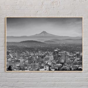 Black and White, Portland Print, Portland Wall Art, Portland Poster, Portland Photo, Portland Poster Print, Portland Wall Decor, Oregon