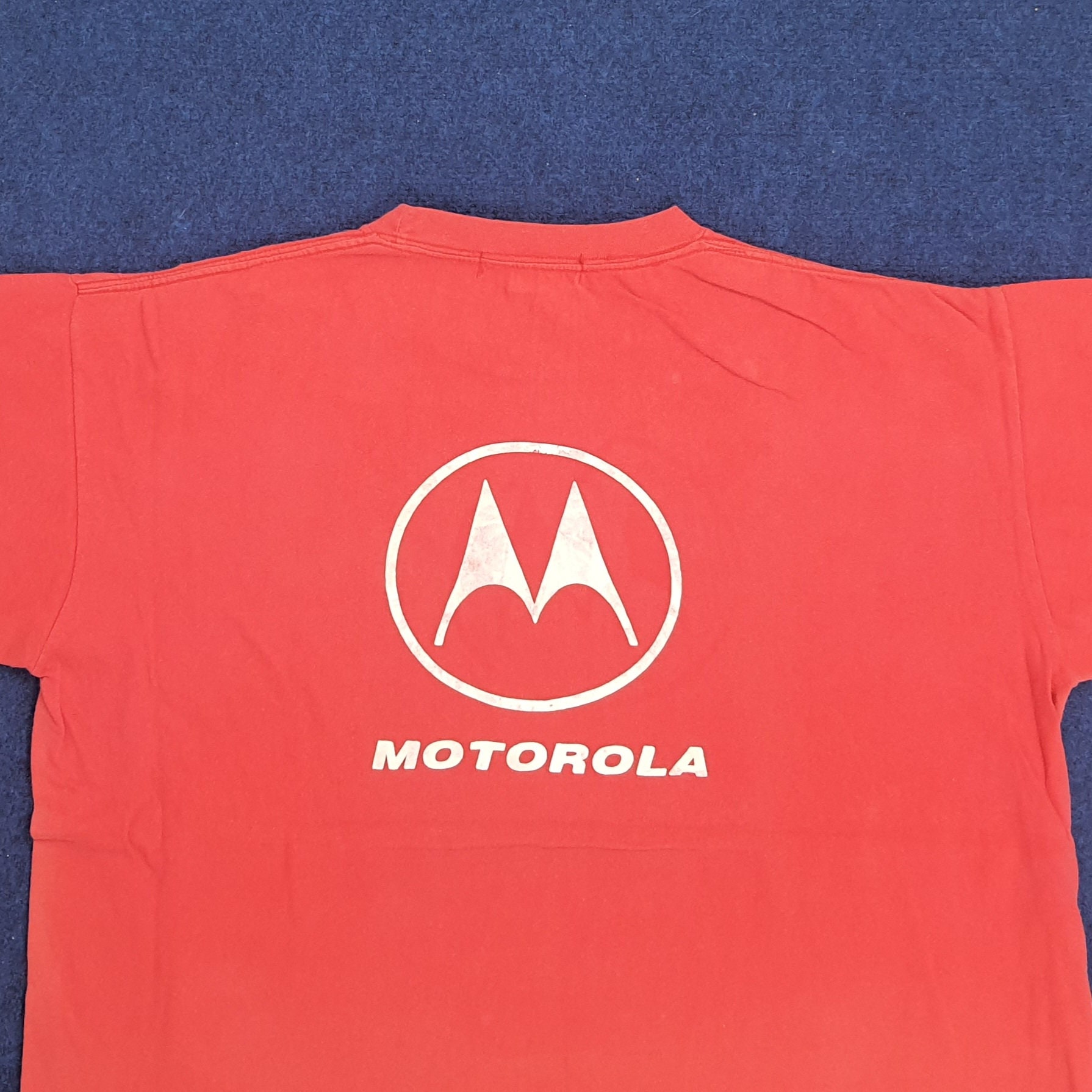 Camiseta vintage con el logotipo del teléfono original de MOTOROLA - Etsy  México, image size:1790x1790