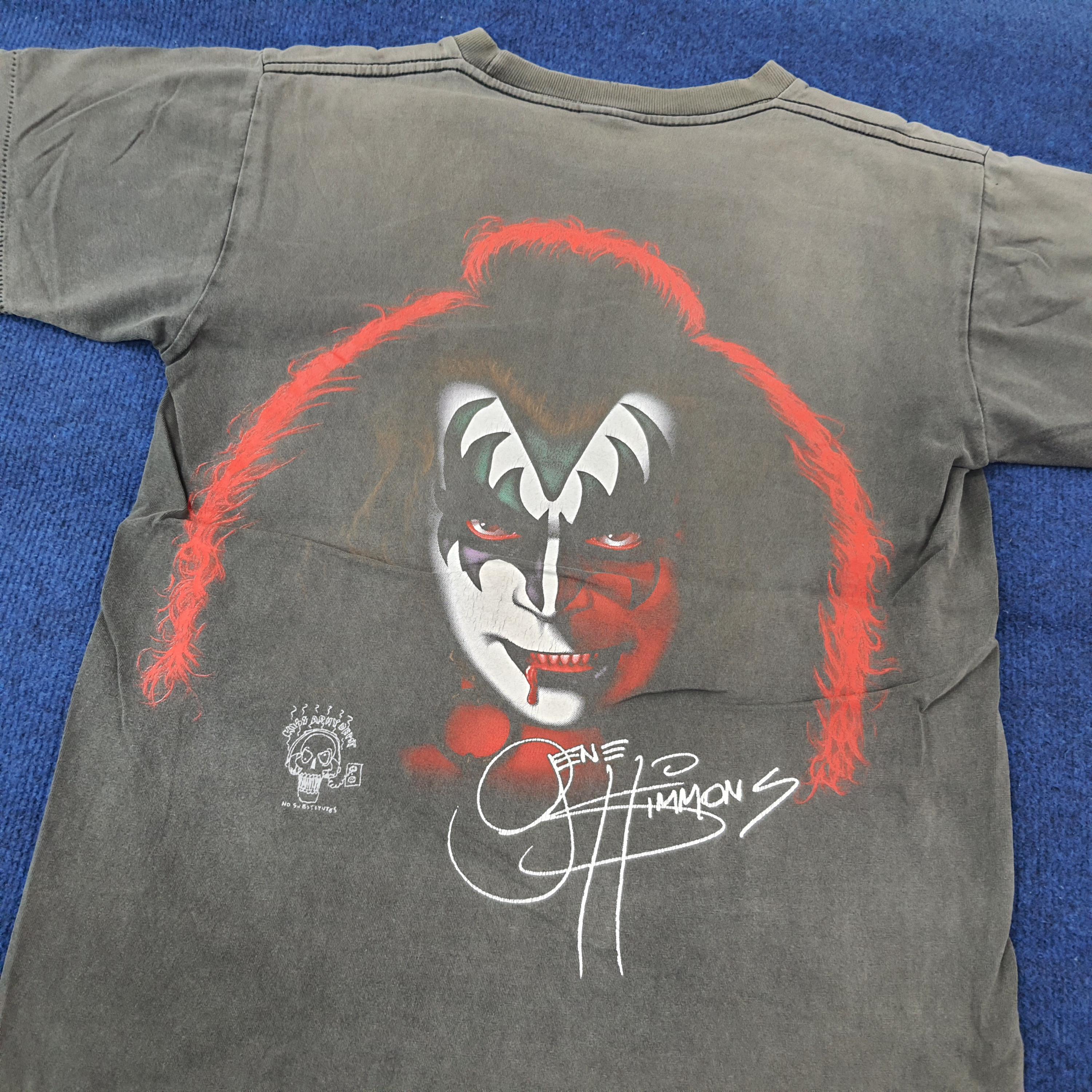 KISS ビンテージTシャツキッスジーンシモンズ | ヤマダウェブコム