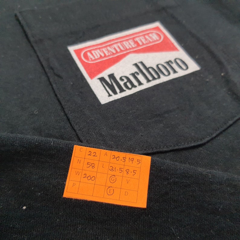 t-shirt vintage Marlboro Adventure Team image 8