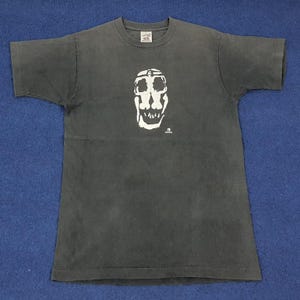 Vintage Skates Skateboards Naked Streetwear Tshirt