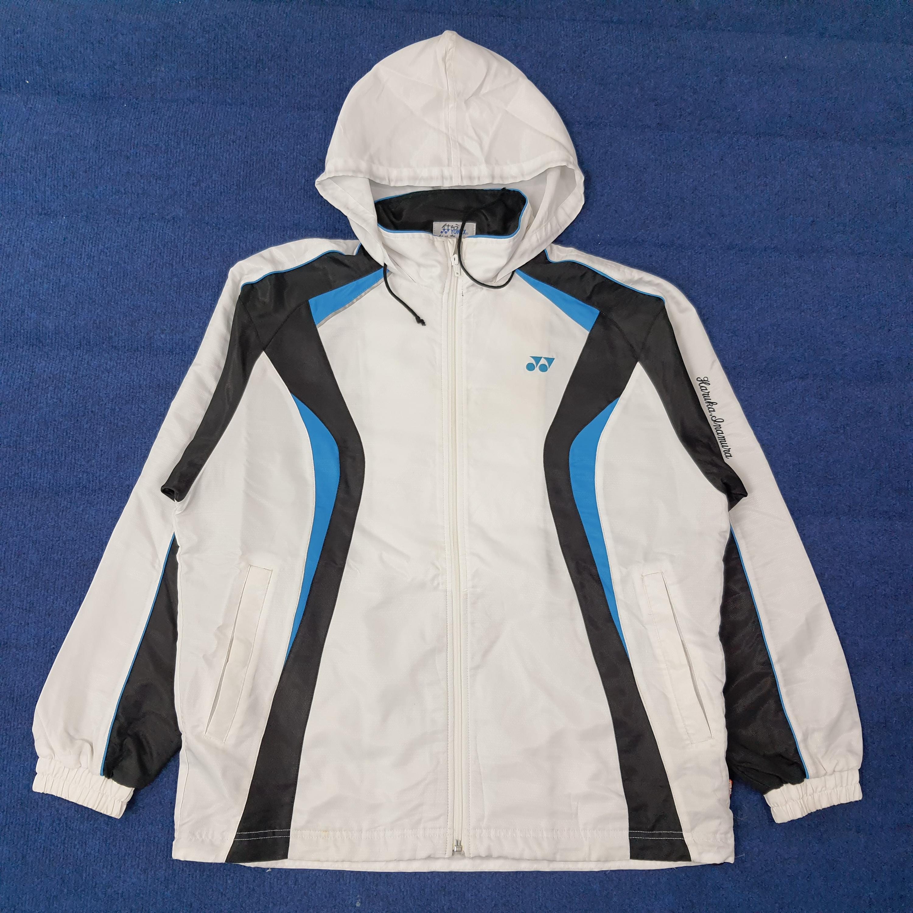 ヨネックス シルバー ホワイト ジャンバー ブルゾン mega Heat