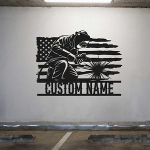 カスタム建設溶接機サインメタル、溶接金属サイン、米国旗サイン、パーソナライズされた溶接機ウォールアート、溶接機へのギフト、作業場の装飾