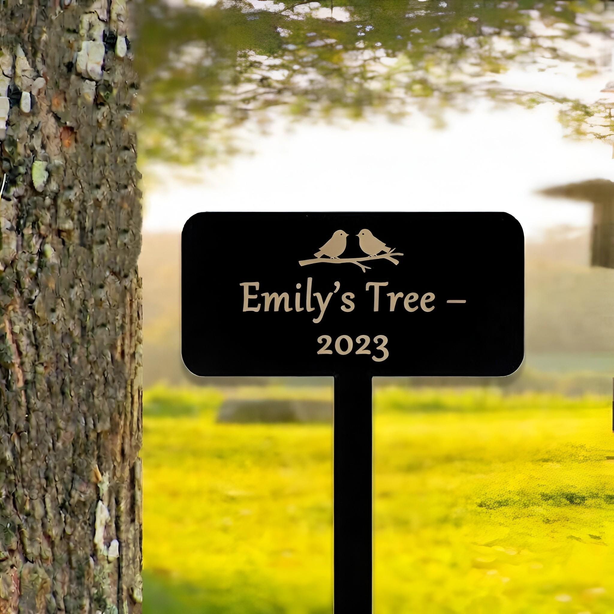 Custom Tree Dedication Sign, Personalized Garden Stake With Name and ...