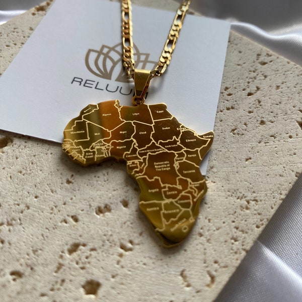 Halskette mit Anhänger „Afrika-Karte mit Umriss“ • Charm-Halskette „Afrika-Karte mit Städtenamen“ • Schmuck „Afrikanische Kultur“ • 18 Karat vergoldet • Schenken Sie ihm oder ihr