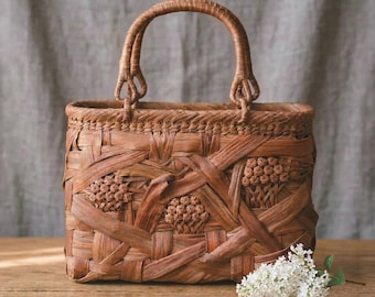 Handwoven Grape Vine Bag: Natural Wicker Crossbody Tote