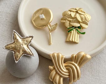 Matte Gold  Brooch-Vintage Style Pin