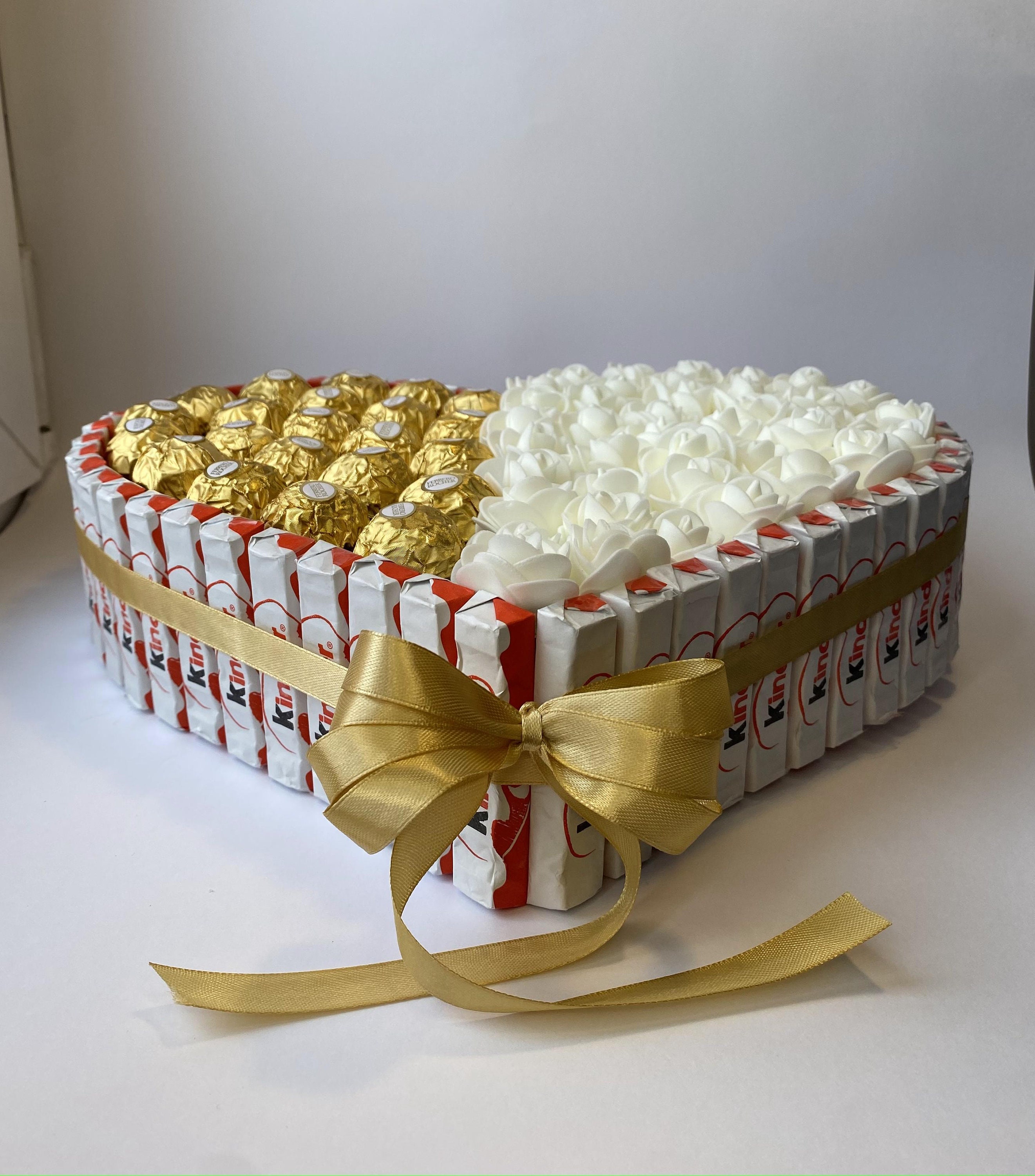 Bouquet De Bonbons En Forme De Cœur Ferrero Rocher - Cadeau Parfait Pour Femme Et Fille - Neuf
