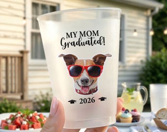 Vasos personalizados con foto para amantes de las mascotas de último año, vasos de plástico esmerilado para fiestas de graduación, decoración de graduación, Clase de 2026, regalo para fiesta de graduación
