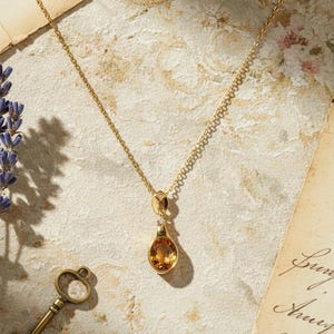 Natürliche Citrin Halskette, 18K Gold Plated Parfüm Flasche Anhänger, Vintage Teardrop Edelstein Schmuck, Glücksbringer, Muttertagsgeschenk