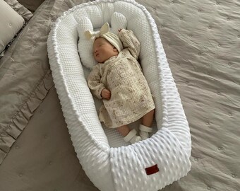 Babynest / personalized / baby cocoon /