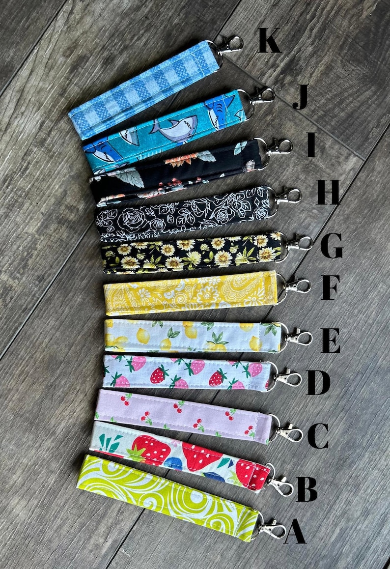 Cloth Keychain Patterns Keychain Wristlet – Handmade Fabric Key Fob | Wrist Keychain Strap for ...