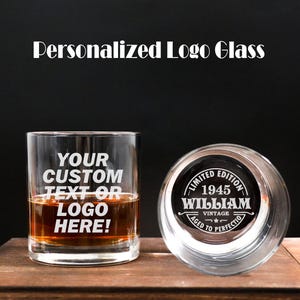 Benutzerdefinierte 80. Geburtstag Whiskyglas, personalisiertes Vintage Rockglas, Geschenke für ihn Vater Mann Opa im Alter von bis zur Perfektion, Vater Geburtstagsgeschenk