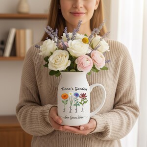 Personalized Grandma's Garden Vase, Ceramic Flower Vase, Mother's Day Gift, Gift For Grandma, Mom's Flower Vase, Gift For Her