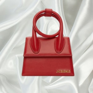 Mini sac Le Chiquito Noeud inspiré de JACQUEMUS Petit sac à bandoulière artisanal Accessoire de mode chic Red